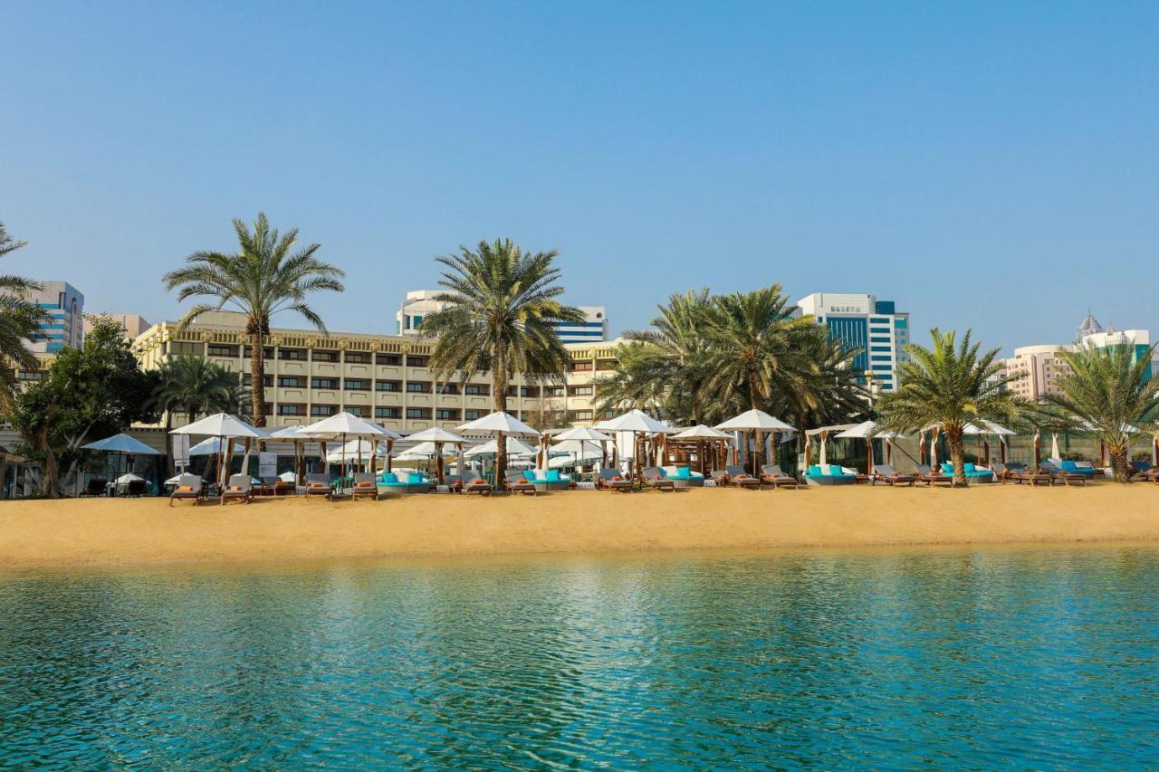 Le Meridien Abu Dabi Exterior foto Beach at Jumeirah Creekside